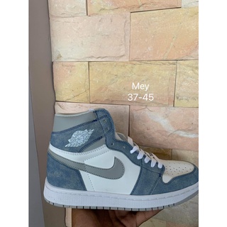 Nike jordan รองเท้าผ้าใบผูกเชือกแบบหุ้มข้อพร้อมกล่อง