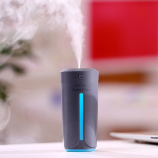 สีถ้วยความชื้นสร้างสรรค์มินิคาร์ฟอกอากาศที่มีสีสันไฟกลางคืนสีสันสดใส USB Atomized Humidifier