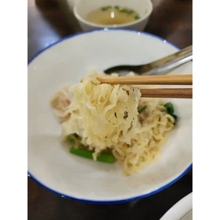 บะหมี่ไข่ไล้กี่ เส้นแบนหรือเส้นเป๊าะ(มี 10 ก้อน (600 กรัม)) ปลอดภัยไม่มีสารกันบูด