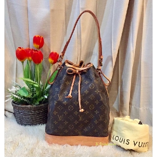 Louis Vuitton Monogram Bucket Shoulder Bag GM