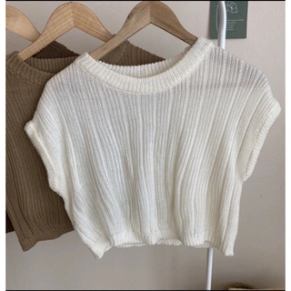 เสื้อครอปคอกลมแขนตัด