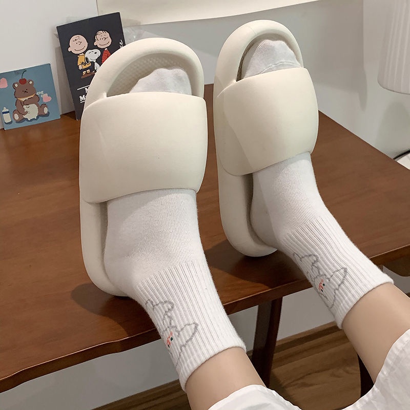 LGShoes 💫รองเท้าแตะแบบสวม สีพื้น ดูอวบๆนุ่มนิ่มสวมใส่สบาย เรียบๆสวมใส่อยู่บ้านหรือใส่ที่ทำงานชิวสุดๆ 🔥🔥 🛒