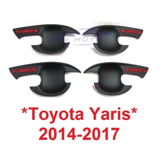 เบ้ารองมือเปิด Toyota Yaris Hatchback 2014 - 2017 ดำ แดง โตโยต้า ยาริส ถาดรองมือเปิดประตู เบ้ามือ เบ้ากันรอย ถ้วยรองมือ