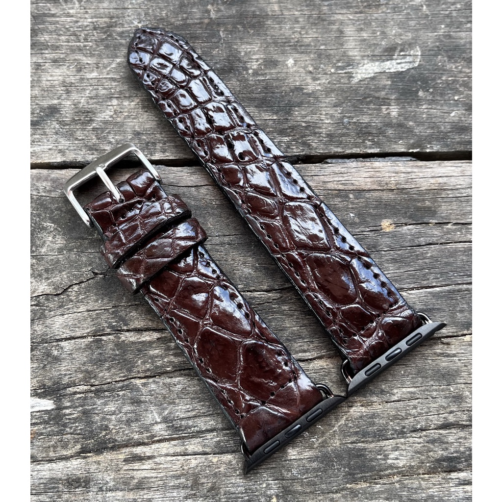 สายนาฬิกาหนังจระเข้แท้100% สีน้ำตาล สำหรับ Apple watch 42MM 44MM 45MM ตัวเชื่อมสีดำ