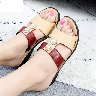 High-heeled sandals 023 รองเท้าแตะของผู้หญิงรองเท้าส้นสูงสไตล์แฟชั่นฤดูร้อนเพชรคริสตัลลื่นเวดจ์รองเท้าส้นสูงสต