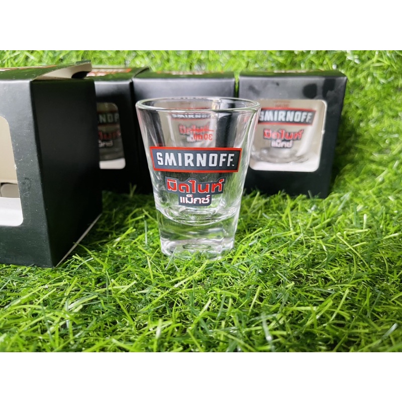 แก้วช็อตSmirnoff Midnight Max 30ml.