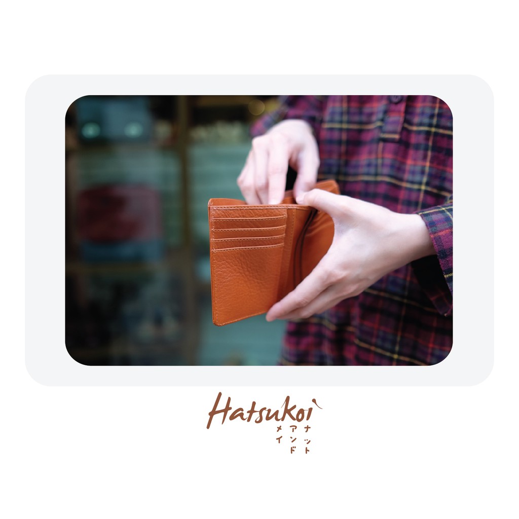 กระเป๋าสตางค์หนังแท้ รุ่น Tamaru (Hatsukoi Leather Bag)