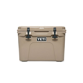 YETI คลูเลอร์ รุ่น TUNDRA 35 HARD COOLER DESERT TAN