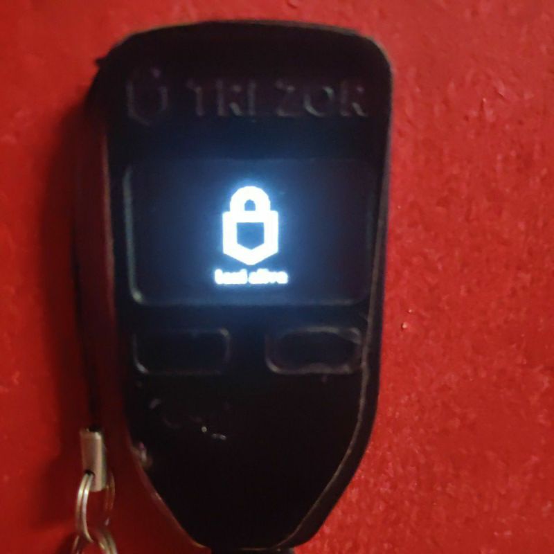 trezor one ปลอดภัยใหม่รับปรนะกันไม่มีการแกะ