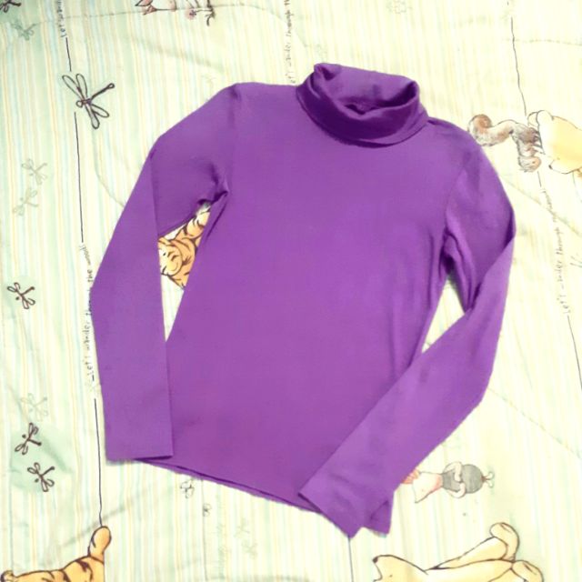 👚เสื้อยืด คอเต่า UNIQLO