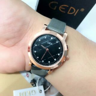 Gedi watch
สินค้าแท้100% พร้อมกล่องตรงรุ่น
ราคา 650 บาท