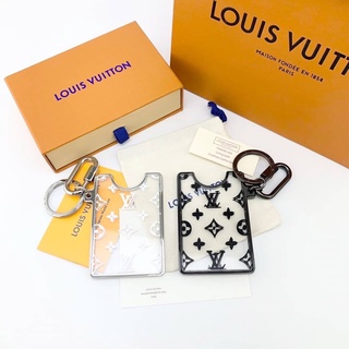 LOUIS VUITTON LV TRANSPARENT PLEXIGLASS PRISM ID CARD HOLDER BAG CHARM AND KEY CHAIN HOLDER พวงกุญแจห้อยกระเป๋า หลุยส์