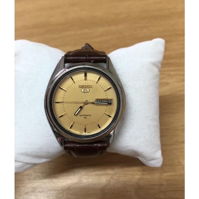 นาฬิกา Seiko 5 Automatic vintage day - date