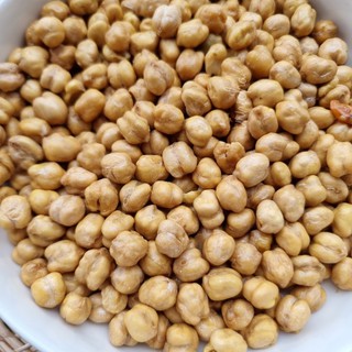 ถั่วลูกไก่ ถั่วลูกไก่ ทอดกรอบ(chickpeas) ทอด ใหม่ สะอาด อร่อย เม็ดใหญ่