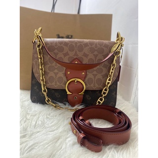 COACH C2418 BEAT SHOULDER BAG