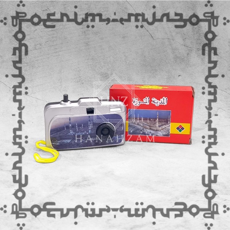 OLD SCHOOL CHILDRENS TOY CAMERA