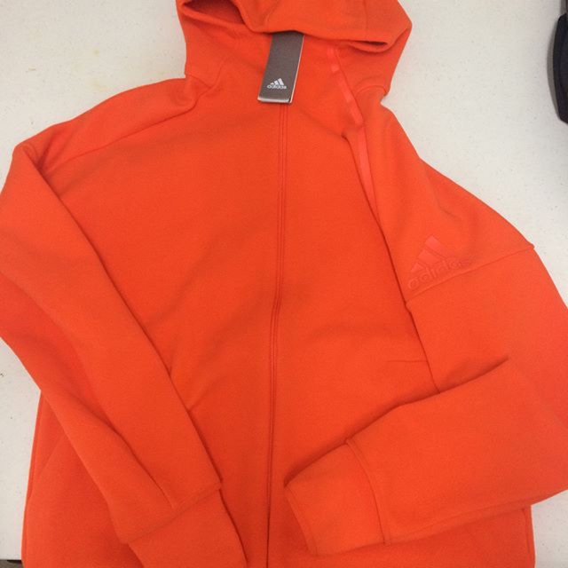 เสื้อ adidas ZNE Hoody