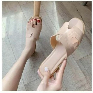 💁🏻‍พร้อมส่ง รองเท้าแตะผู้หญิง ราคาถูก ยางนิ่ม แฟชั่นผู้หญิง ใส่สบายเท้าน้ำหนักเบา รองเท้าราคาถูก