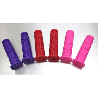 (ลดล้างสต๊อก) ปลอกมือ จักรยาน BREV.M Flange Grips สีแดง,ชมพู,ม่วง