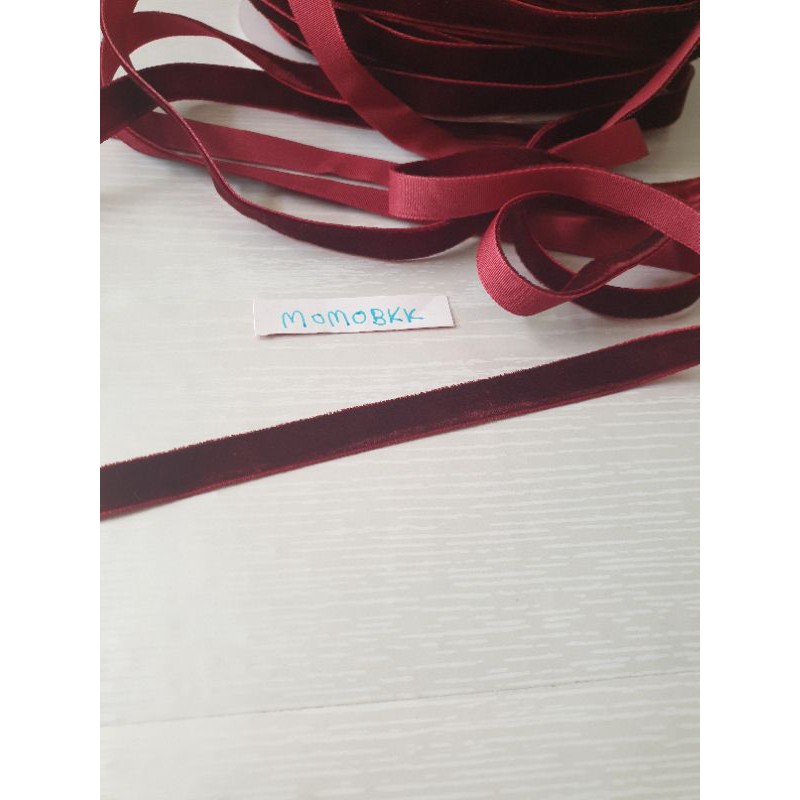 ราคาต่อเมตรเพิ่มได้ 📌โบว์ผูกผมกำมะหยี่ ขนาดกว้าง 1 ซม. มีหลายสี ราคาต่อเมตร