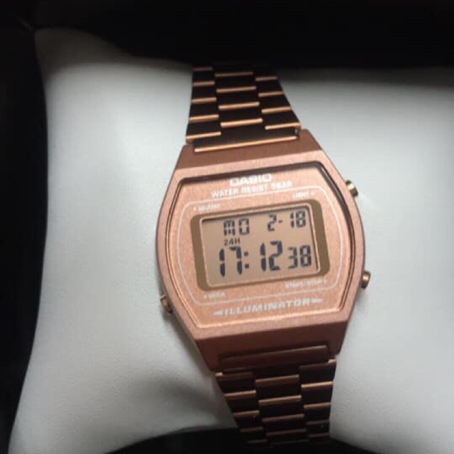 นาฬิกา casio รุ่น B640 สี pink gold