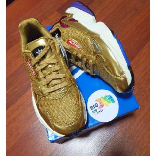 💮พร้อมส่ง💮Falcon สีทอง