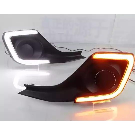 Mastersat SUZUKI Swift รุ่นปี 2018 ไฟ Led Day light+ไฟเลี้ยว ในกันชนหน้า ตรงรุ่น วัสดุ ABS กันน้ำรับประกัน 6 เดือน