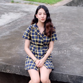 🧡new in ❤️พร้อมส่ง มินิเดรสทรงสูทลายสก๊อตมีกระดุมแต่งด้านหน้า