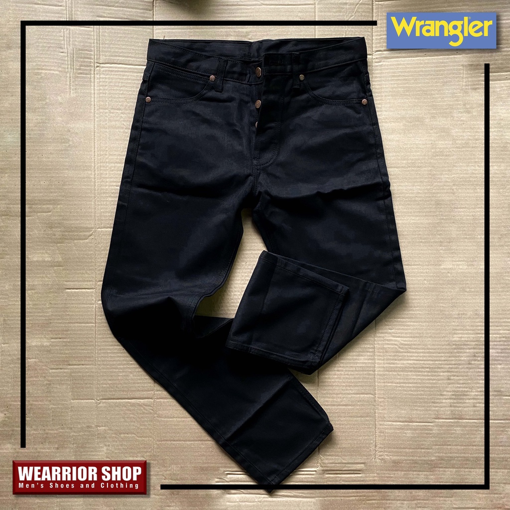 กางเกงยีนขาสั้นผู้ชาย กางเกงเด็กชาย Wrangler® Super Black กางเกงยีนส์ ขากระบอกเล็ก เป้ากระดุม ผ้า Cotton Jeans 100%