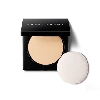 Bobbi BROWN แป้งผสมรองพื้น ควบคุมความมัน ติดทนนาน 10 กรัม 10 กรัม