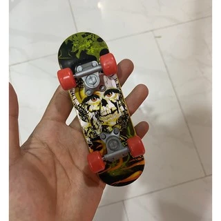 E-3 Skateboard สเก็ตบอร์ด ของเล่นนก [ลายคละ]