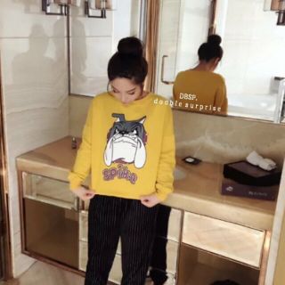 ส่งฟรีสเวทเตอร์น่ารักมากจ้า