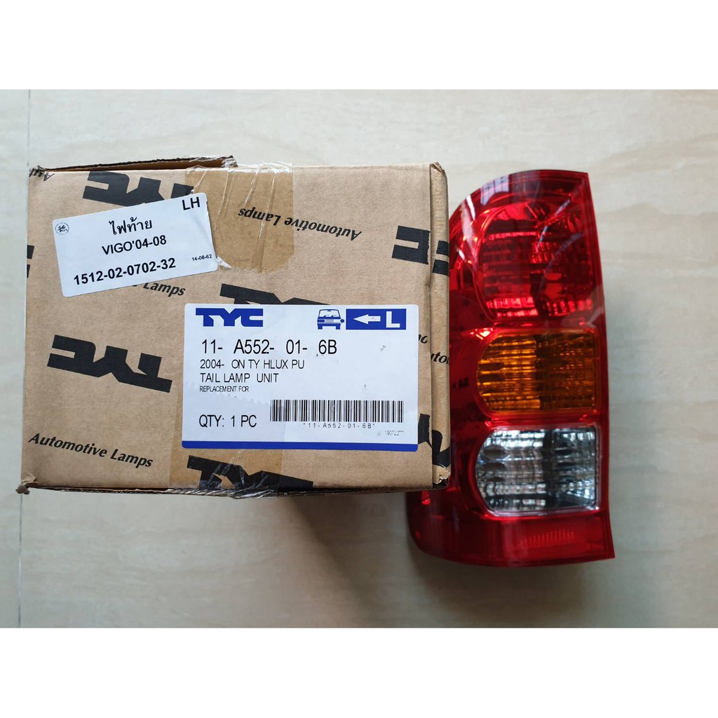 ไฟท้าย TOYOTA VIGO ปี2004,2008 LH ไต้หวัน ราคาดวงละ 450 บาท