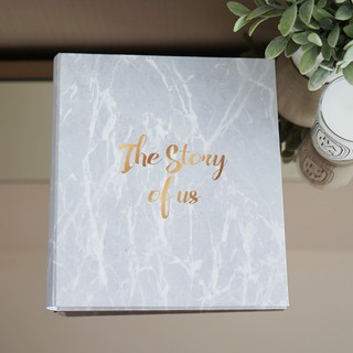 อัลบั้ม 200 รูป (5x7") แบบพร้อมส่ง Grey Marble ข้อความ The Story of us