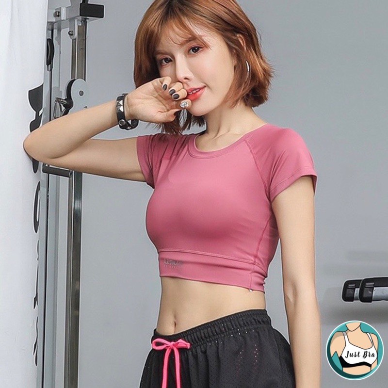 ส่งเร็ว เสื้อครอปผ้าลื่นสีสันสดใส/s806