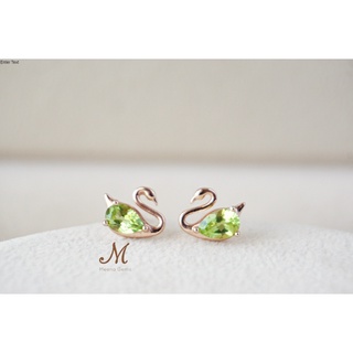 Meena Gems ต่างหูพลอยแท้พอริดอท  ขนาดพลอย 6*4 มิล ตัวรือนเงินแท้ใส่ได้ทุกวัน พลอยแท้เสริมดวง จัดส่งฟรีพร้อมกล่อง