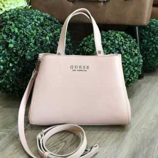 GUESS FACTORY SHOULDER BAG กระเป๋าถือ กระเป๋าสะพาย