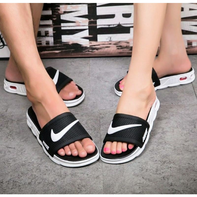 รองเท้าแตะ Nike Slides สําหรับผู้หญิง | Kril Store