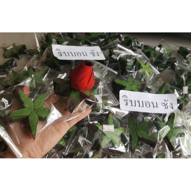 อันดับหนึ่ง 90+ ภาพพื้นหลัง กลีบ เลี้ยง ดอก กุหลาบ ครบถ้วน