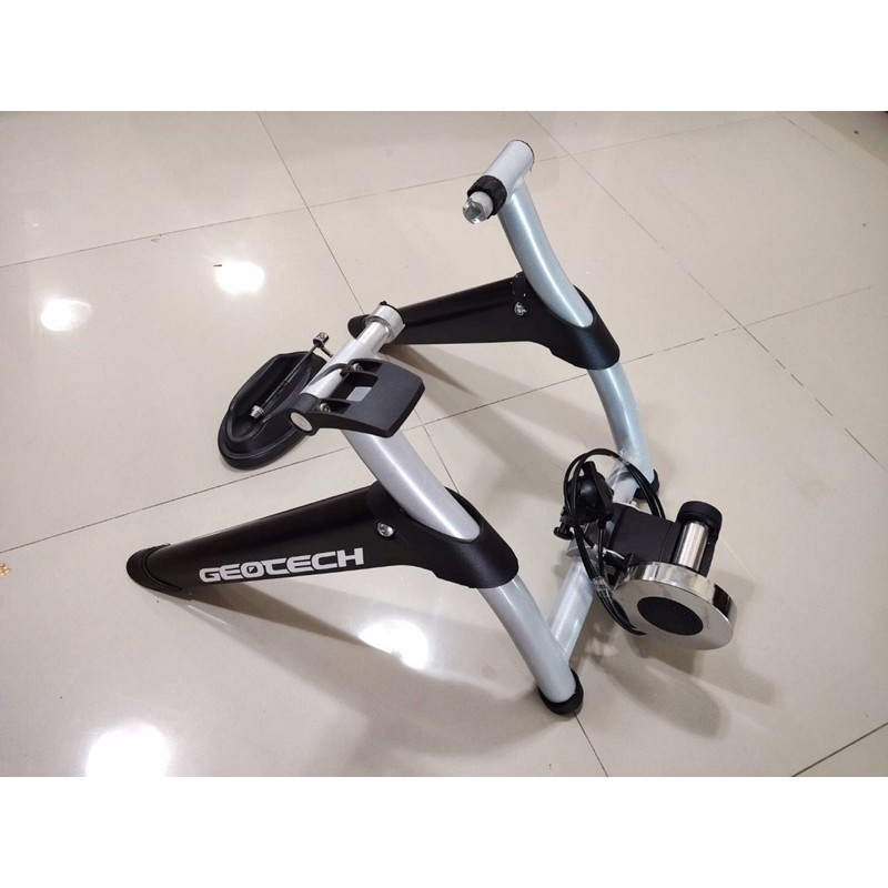 เทรนเนอร์จับดุม จักรยาน GEOTECH GKS-051 ไม่มีรีโมท / GSK-029 รีโมท สีดำ น้ำเงิน แดง รุ่นใหม่