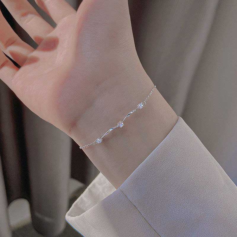 เครื่องประดับ สร้อยข้อมือ กําไลข้อมือ เงินสเตอร์ลิง S925 ประดับเพชรคริสตัล แบบเรียบง่าย สไตล์เกาหลี สําหรับผู้หญิง