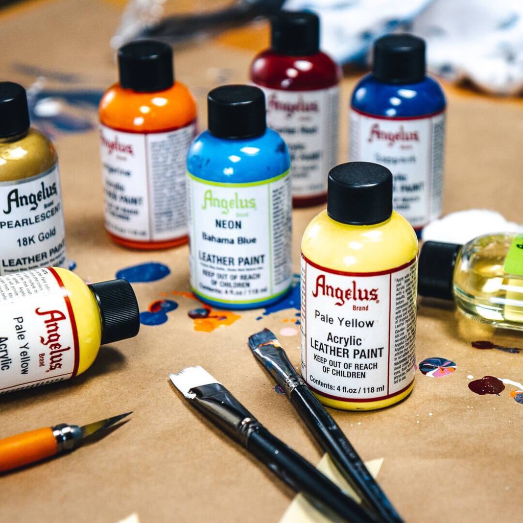 Angelus Paint สีอะคิลิคสำหรับทาวัสดุหนัง รองเท้าผ้าใบ กระเป๋า แบบพื้นฐาน 2/5 ขนาด 1 oz.