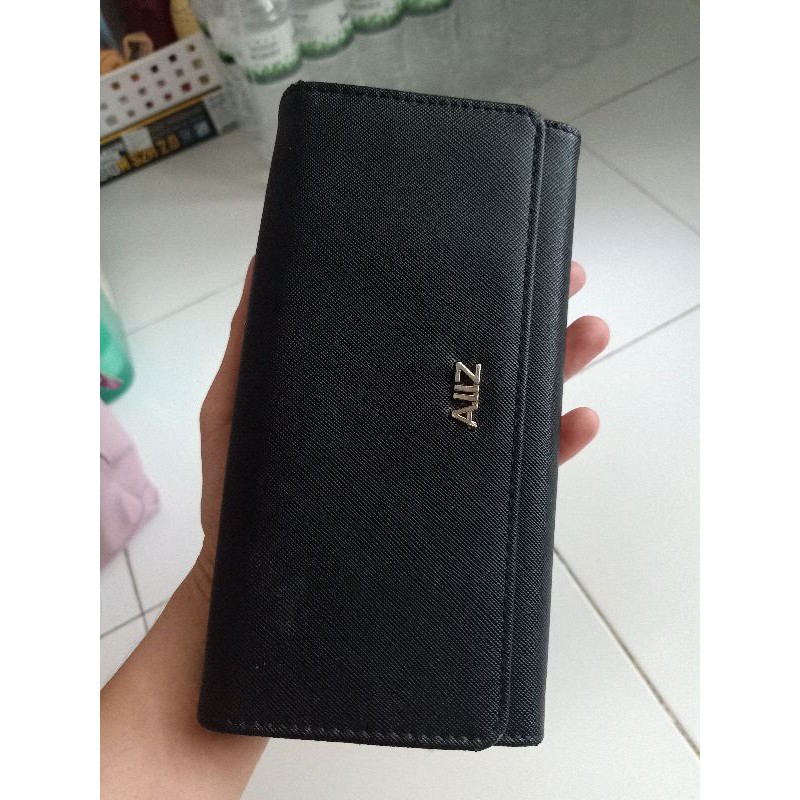 กระเป๋าสตางค์ AiiZ แท้  (🤚2)