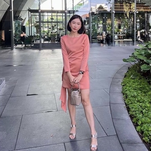 MANTIKA - (Cradi Dress) ชุดเดรสสั้นออกงานคอกว้าง