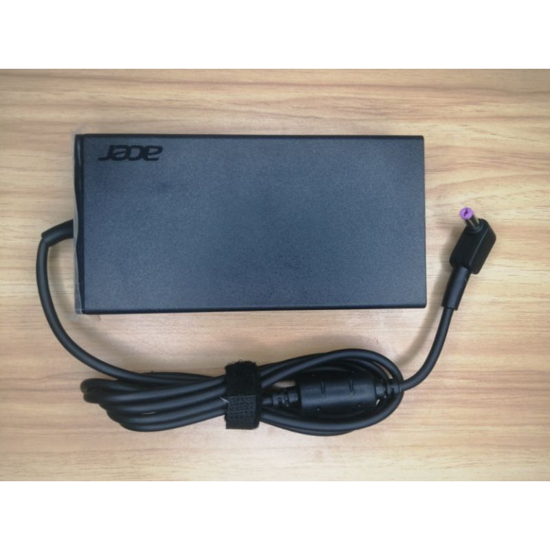 Acer Adapter (ของแท้) 19V/7.1A 135W หัวขนาด 5.5*1.7mm ACER NITRO 5 สายชาร์จ เอเซอร์ อะแดปเตอร์ ประกันนาน 6 เดือน