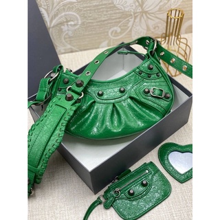 กระเป๋า BA LENCIAGA CAGOLE SHOULDER  BAG 💚