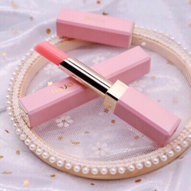 HOJO8042 CHERRY BLOSSOMS ลิปมันเปลี่ยนสีฉ่ำๆ แบบนี้ใครชอบบ้าง