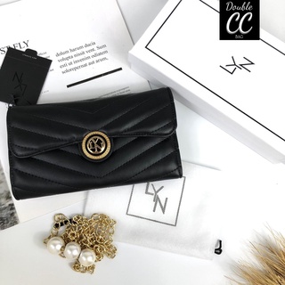 (แท้ 💯%‼ Factory ไม่ใช่งานออก Shop) L Y N Long Wallet