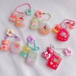 พวงกุญแจเรซิ่น cutestuff (2) mini gameboy &amp; mini tamagotchi