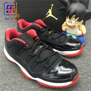 Air Jordan 11 Low Bred Aj11 Joe 11 รองเท้าผ้าใบลําลอง สีดํา สีแดง HV3K